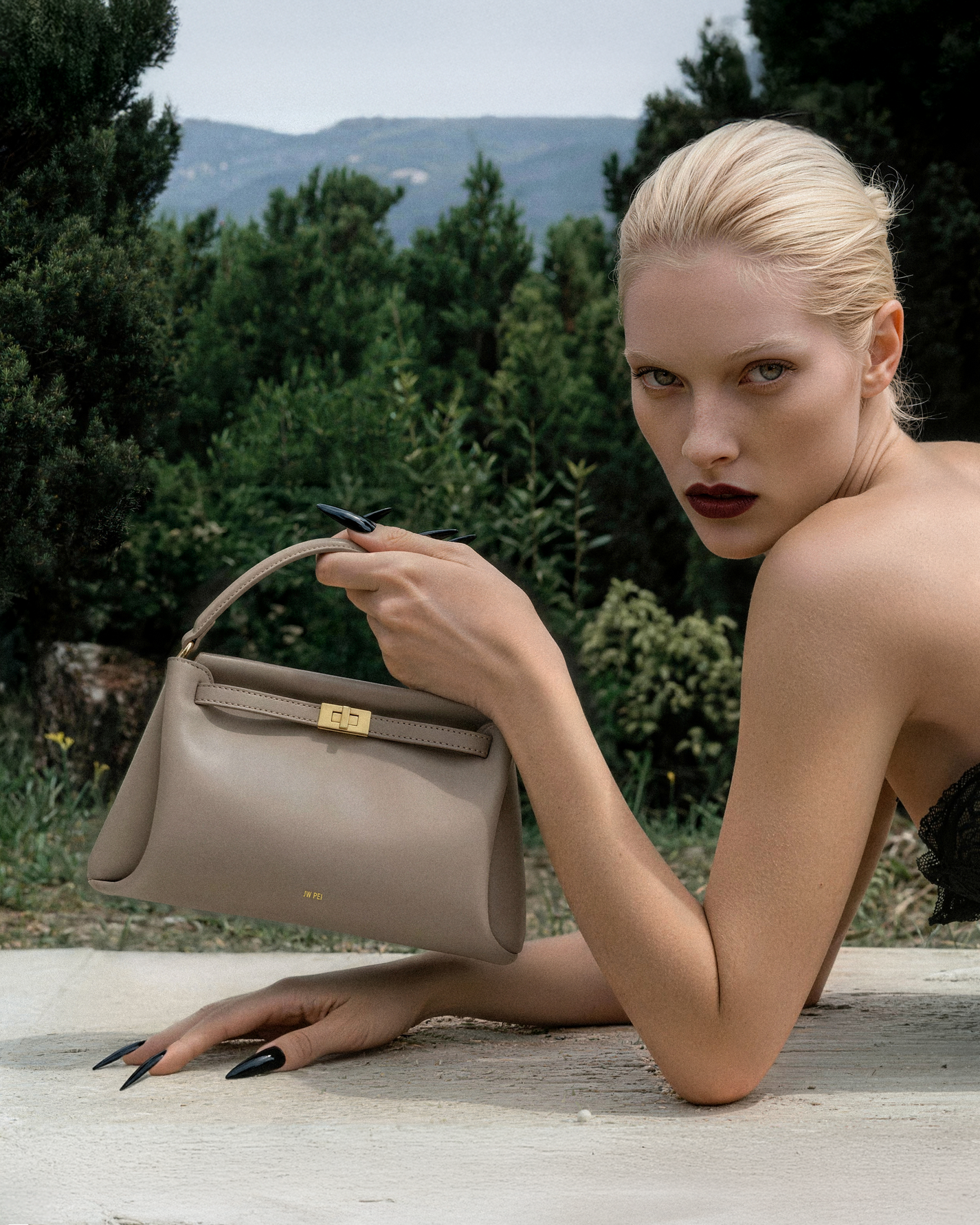 Seasonal Wardrobe<br><u>Best Sellers</u>