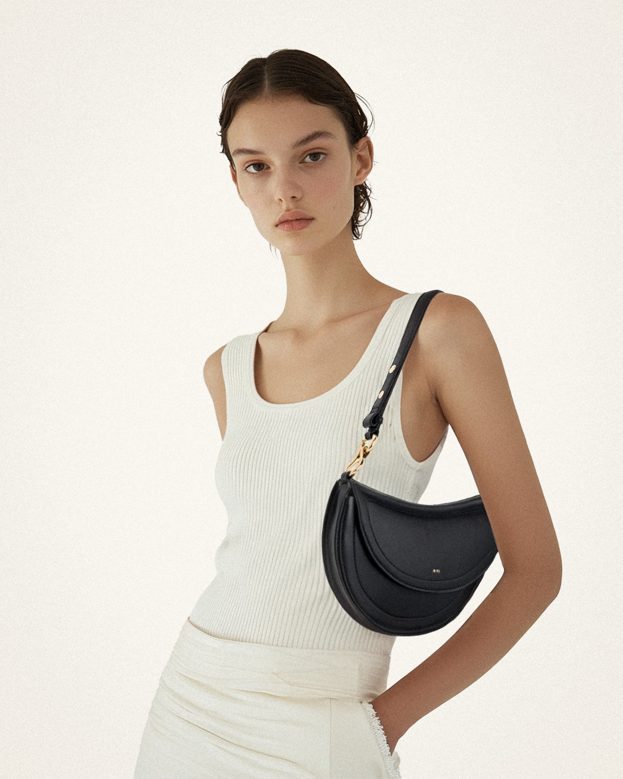 Ashlie Crossbody Bag - Black – JW PEI LATAM Ashlie Crossbody Bag - Black – JW PEI LATAM