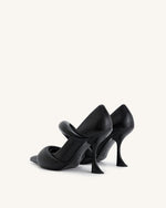 Sara Pumps - Black